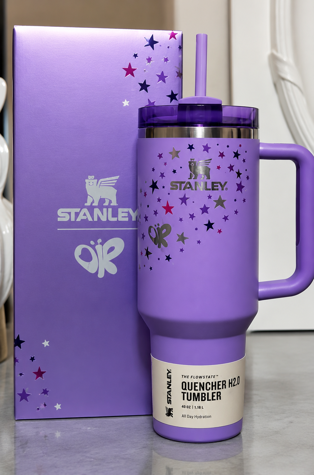 Olivia Rodrigo X Stanley 40 oz Tumbler Cup- BRAND NEW with Box & Straw